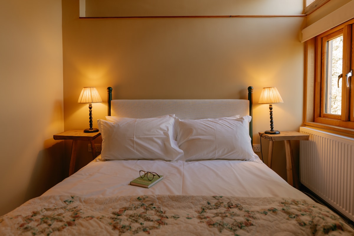 غرفة النوم 2