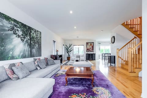 Spacious 4BR • King Bed • Free Parking