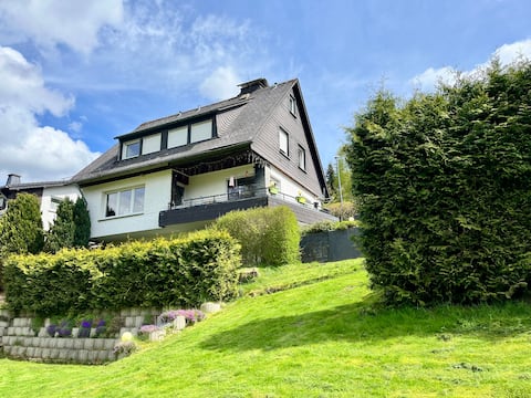 Sauerland Panorama Vacation Home in Elpe (Olsberg)
