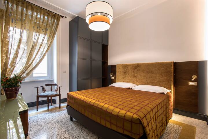 Mr. Romano’s NEW&Vintage flat near Vatican in Rome gallery image 2