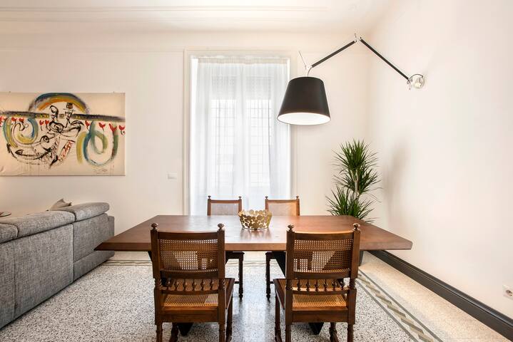 Mr. Romano’s NEW&Vintage flat near Vatican in Rome gallery image 4