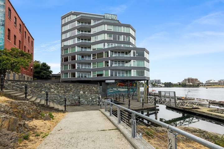 Stunning Views At The Regent gallery image 3