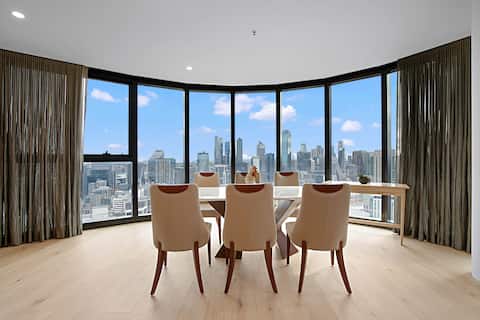 Successful Airbnb property: Sub-Penthouse with Stunning View in Southbank