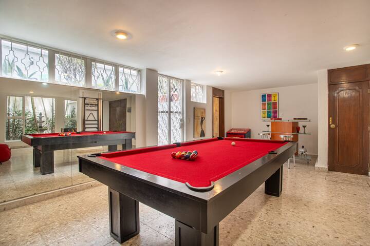 Casa Ventura: Billiard, Game Room, Gym & Parking gallery image 4