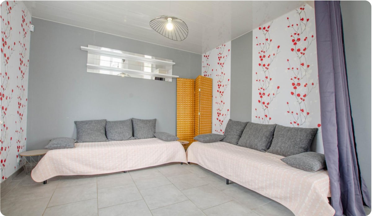 غرفة المعيشة