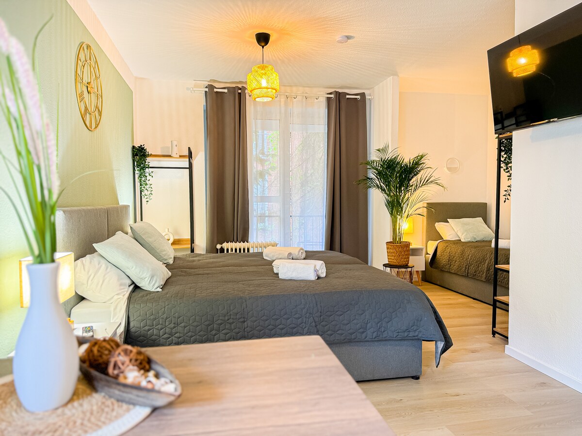 Top performing Airbnb: ImmoStay S#4- near Mercedes, 4K TV, WLAN, parking in Hemelingen