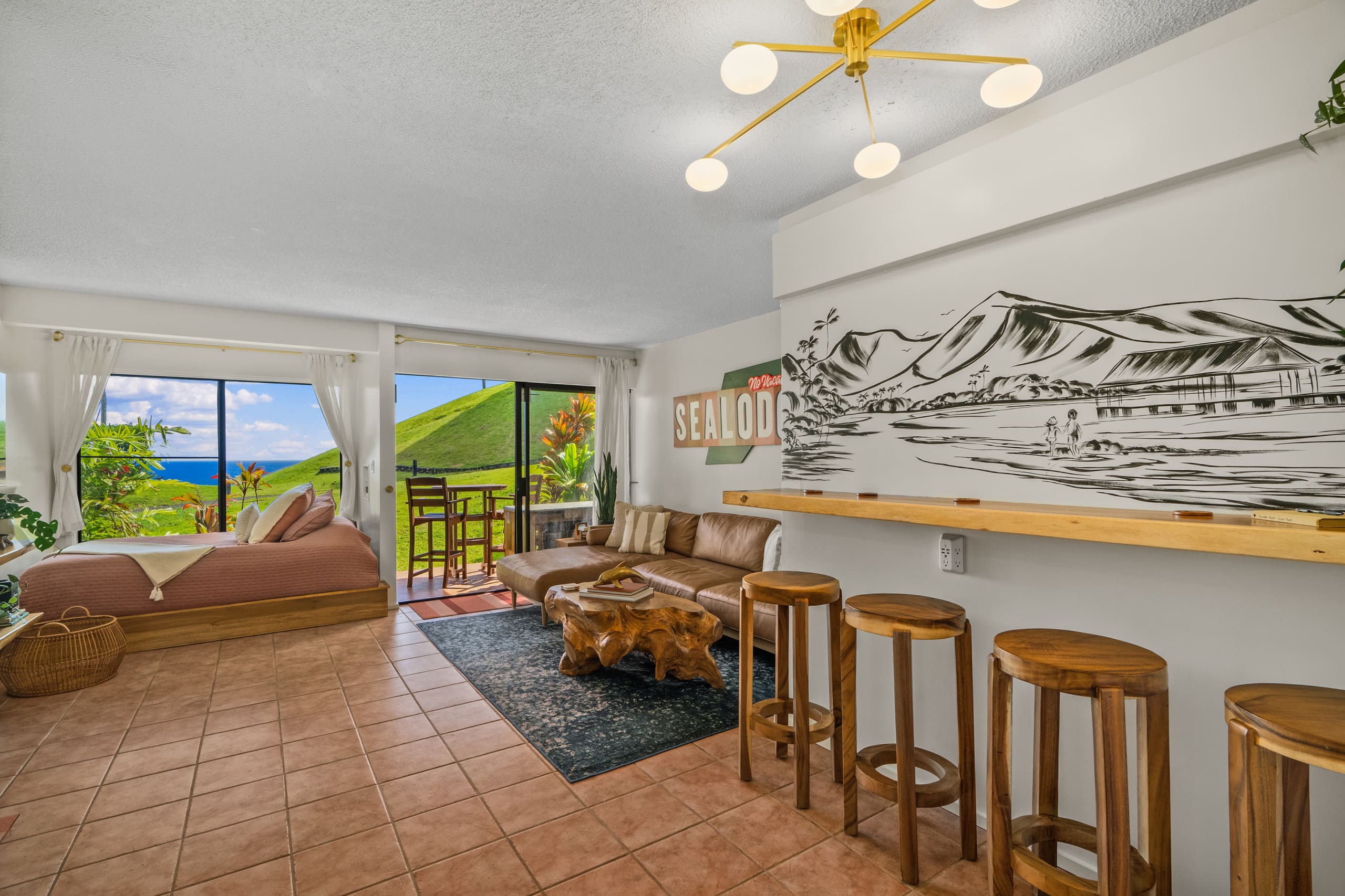 Seaside Haven- Oceanfront/Local Art/AC - Image 22