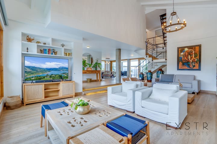 EXSTR Apartments managed Airbnb listing 3