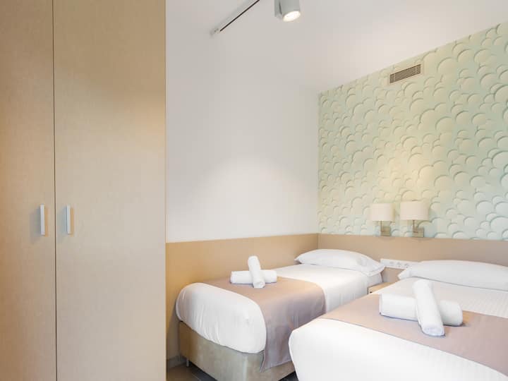 غرفة النوم 2