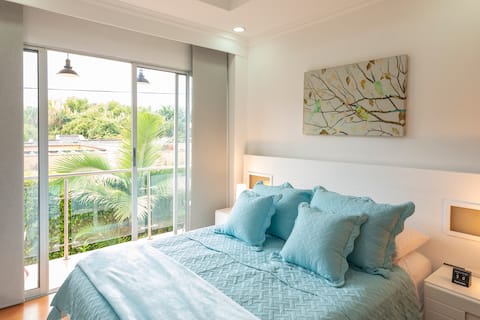 Apartment in a quiet area and close to everything