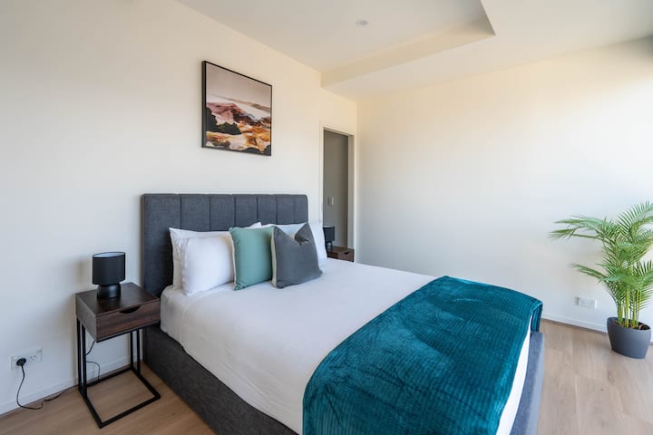 Მეორე საძინებლის წინა ხედი