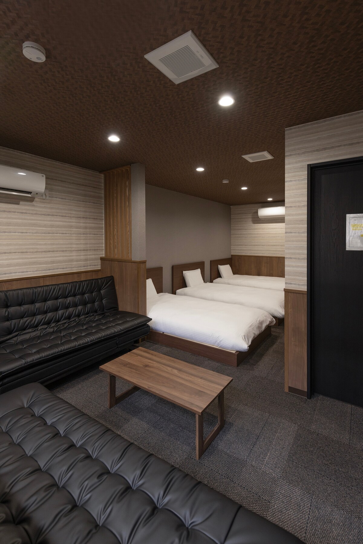 【１着でも送料無料】 White Dragon Osaka Ward, Abeno in Rent for Houses - 60 ビジネス・経済