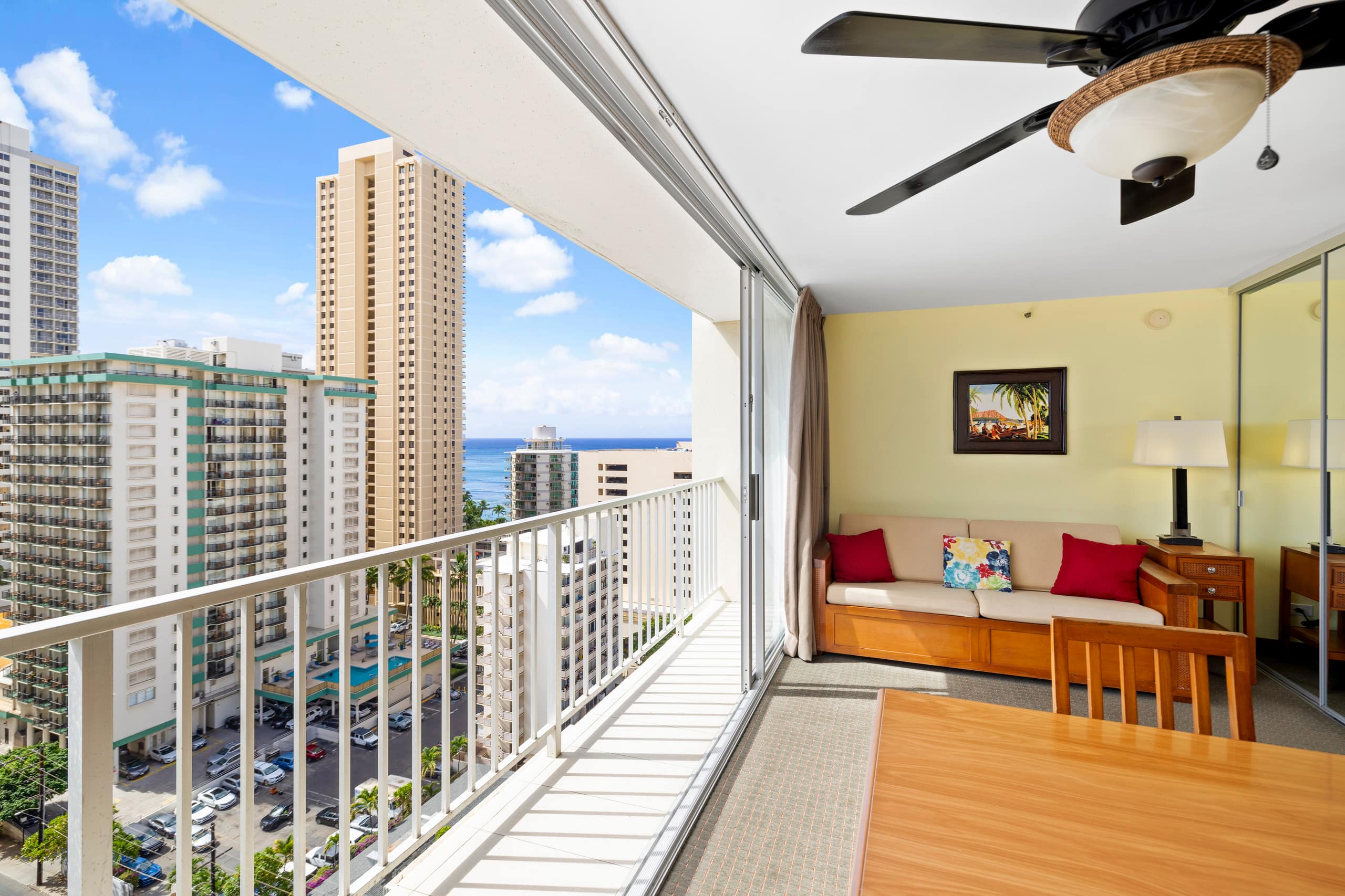 Condo in Honolulu · ★4.6 · 1 bedroom · 1 bed · 1 private bath - Image 7