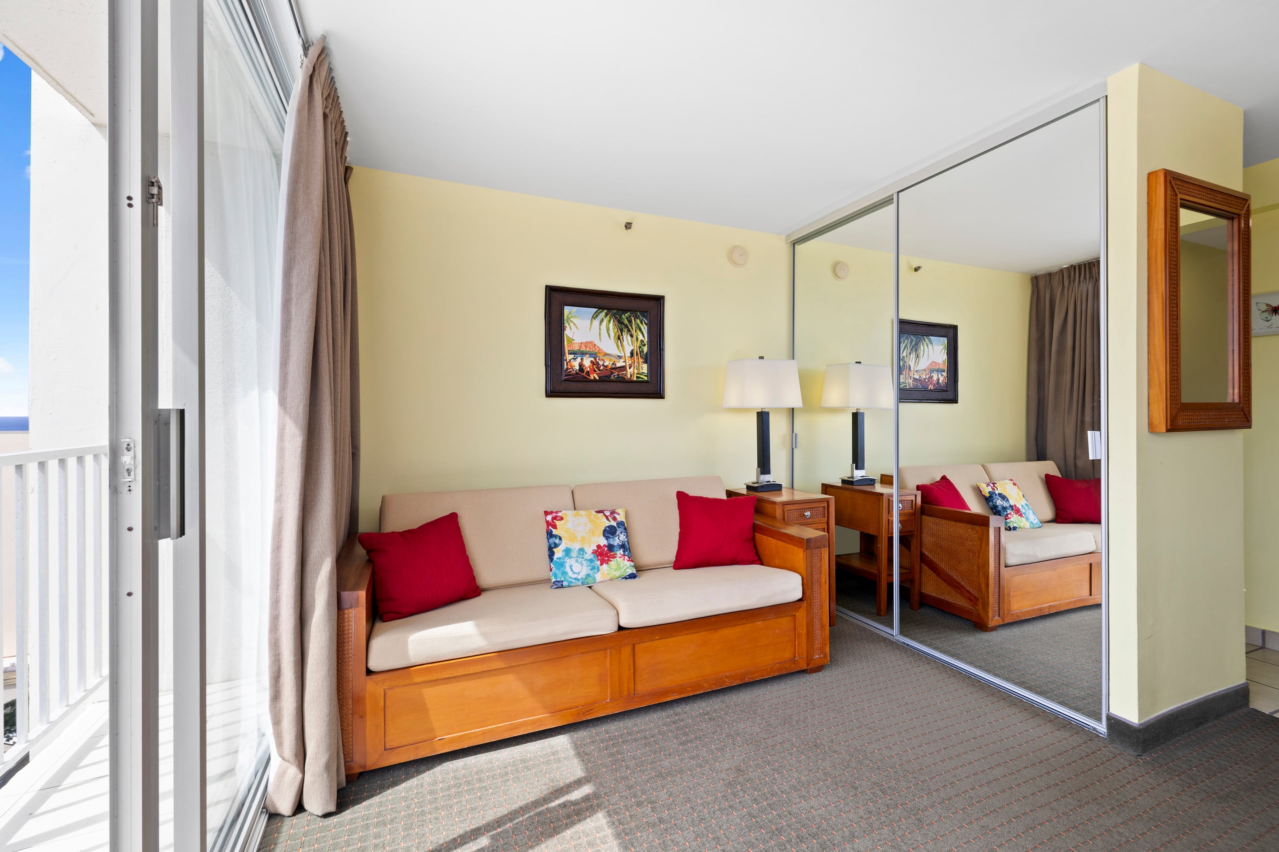 Condo in Honolulu · ★4.6 · 1 bedroom · 1 bed · 1 private bath - Image 5