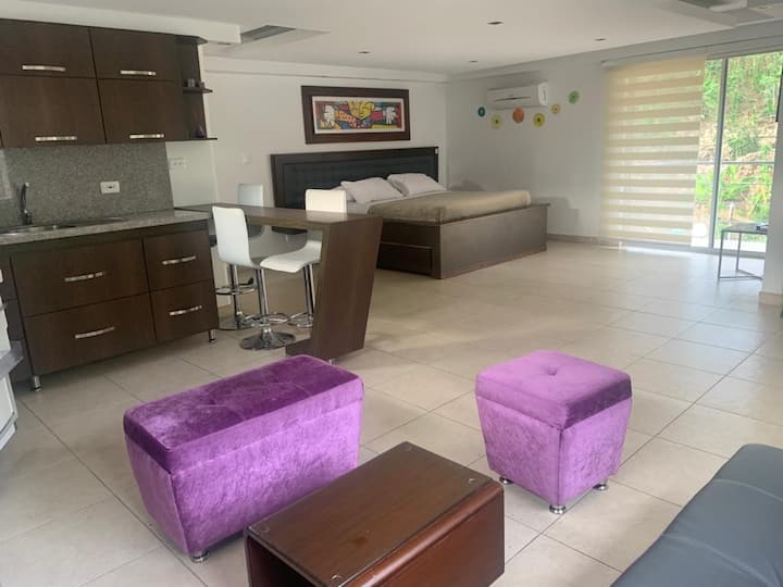 საძინებელი 8