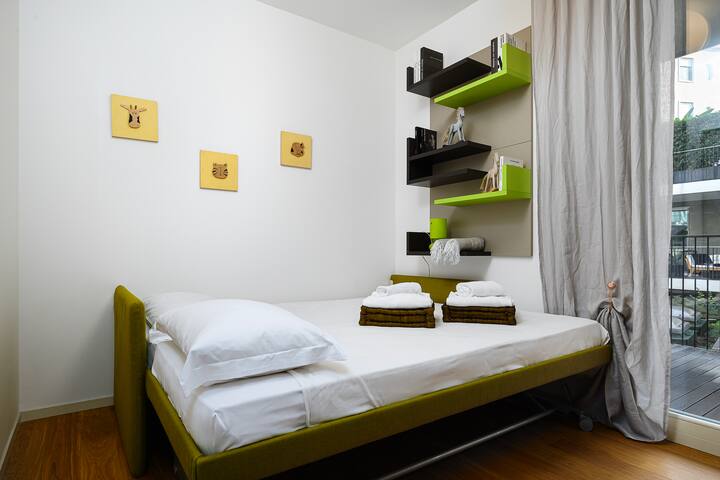 AuroraLuxury Apartment Milan gallery image 5