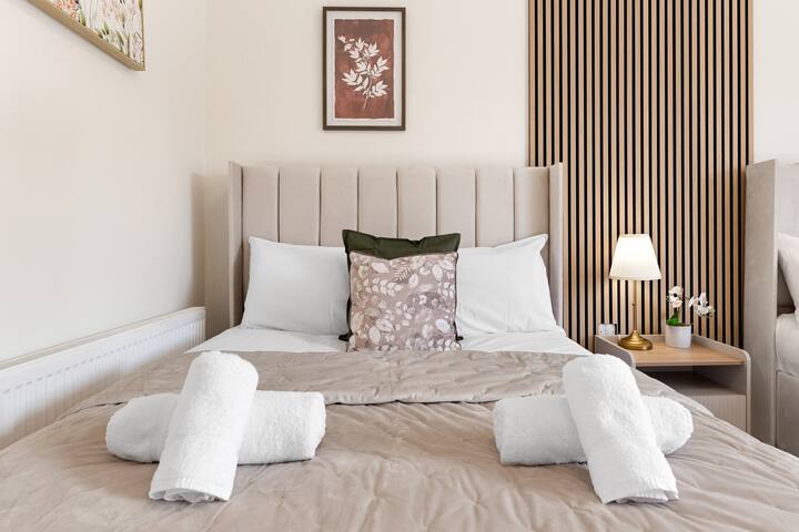 Unico Property Management Ltd managed Airbnb listing 3