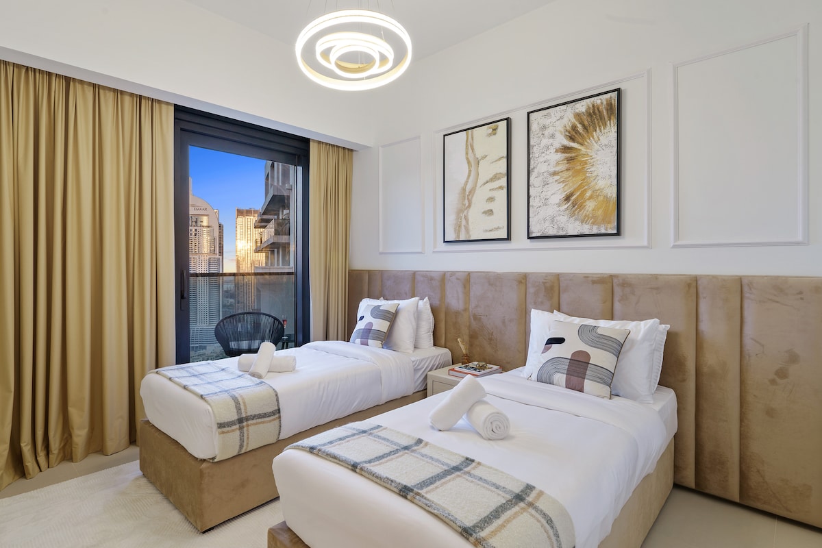 Спална соба 3
Со приклучен балкон и поглед на Бурџ Калифа