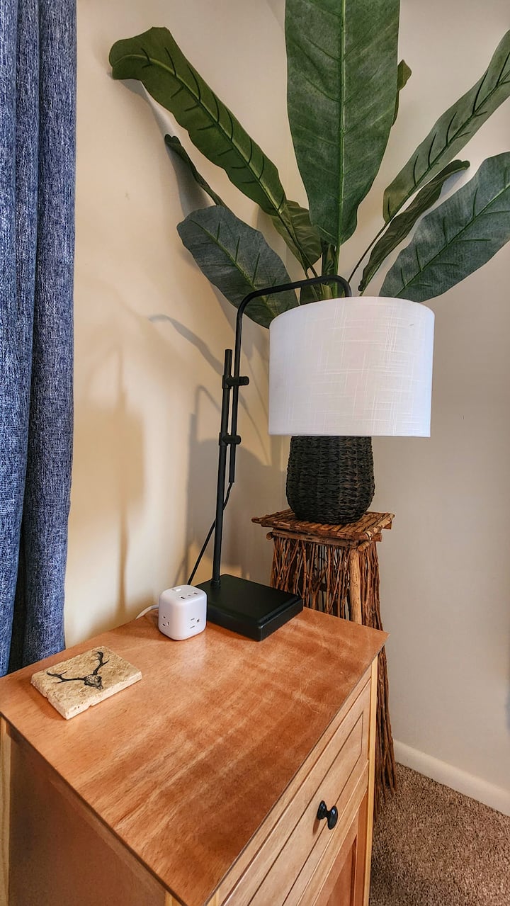 Bedroom details · Nightstand charging