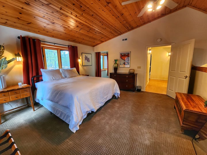 Bedroom 2 · Sitting area and layout