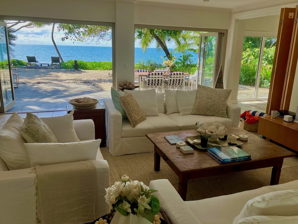 Tali, a beach house at secluded Oak Beach, Oak Beach, Queensland, Australia, photo 4 of 10