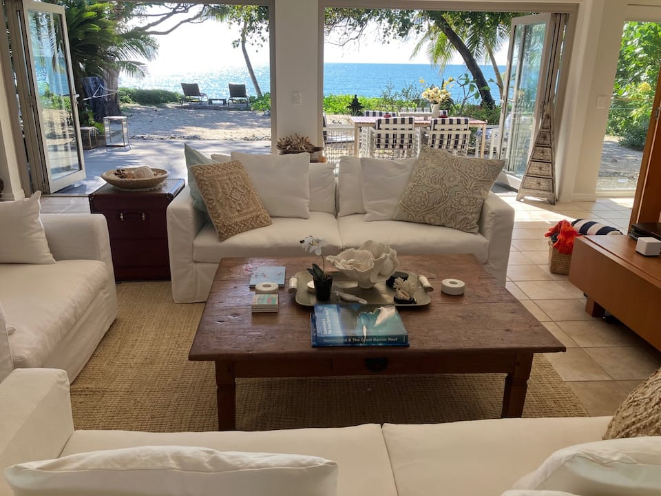 Tali, a beach house at secluded Oak Beach, Oak Beach, Queensland, Australia, photo 2 of 10
