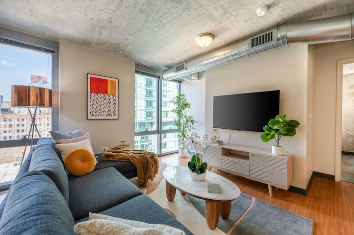 Downtown 3bd #7 near Park+Museums