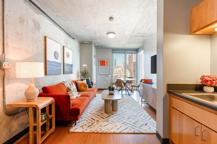 Downtown 2bd #4 – Near Grant Park, Museums, Lake