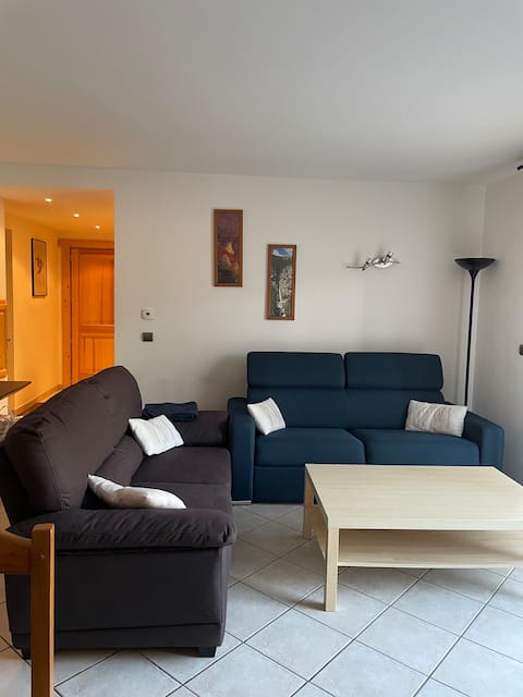 Propriété Airbnb réussie: 3* Apartment for 4/5 people – 95 m² – Downtown à Bourg Saint Maurice