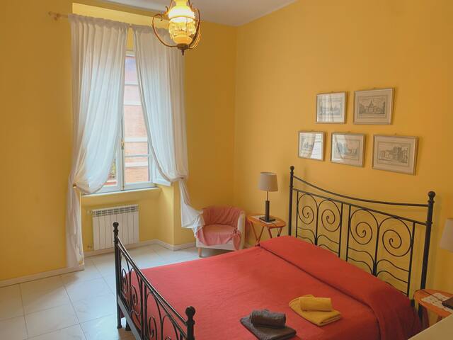 Rocco’s Home at the Colosseum gallery image 4