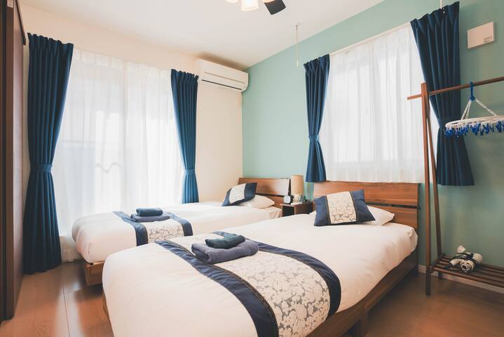 新築/家族旅行・グループ旅行/シャワー・トイレ３つ/駅徒歩５分/浅草まで11分 gallery image 3