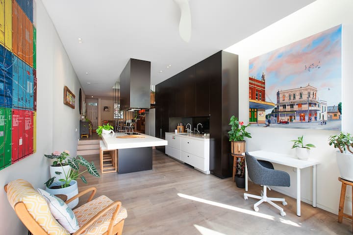 Stunning Home in the Heart of Surry Hills