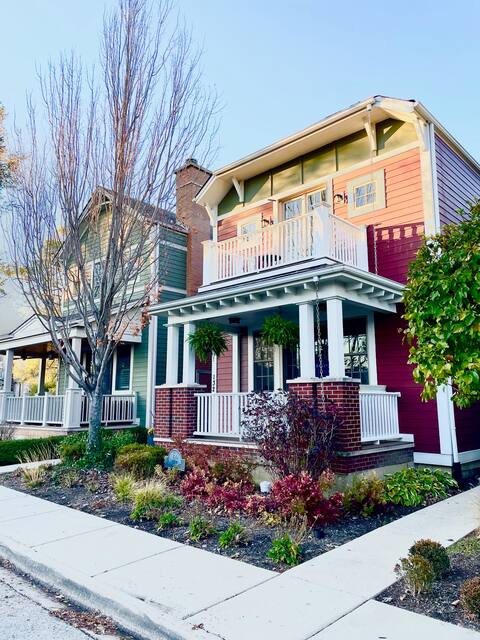 Heart of Downtown Luxury 4 Bed 3.5 Ba 2400sf $1M+