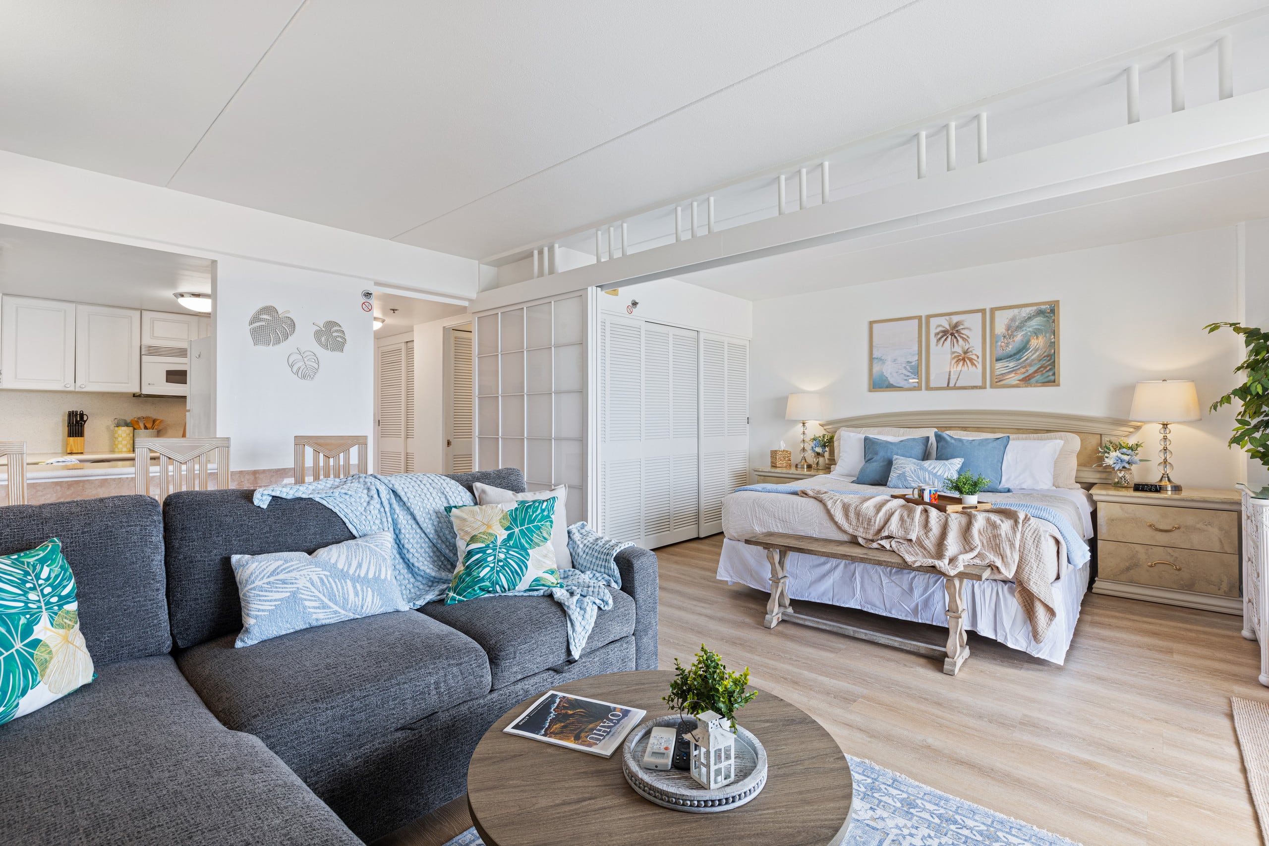 Condo in Honolulu · ★4.95 · 1 bedroom · 2 beds · 1 private bath - Image 5