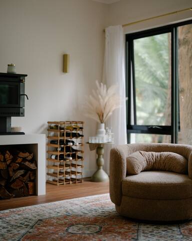 Micawber Quarters gallery image 4