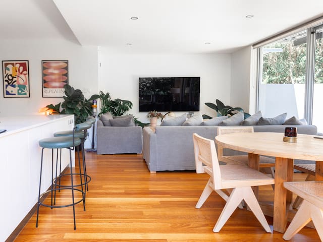 Wellness Retreat – Luxury Scandi Townhouse gallery image 2