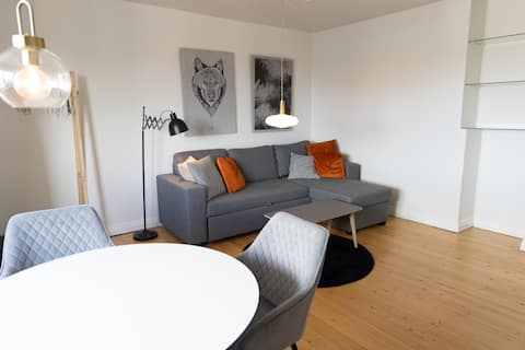 Perfect for 3 | Free parking | Close to downtown