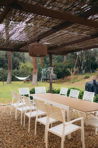 Masía histórica encantadora y tranquila gallery image 2