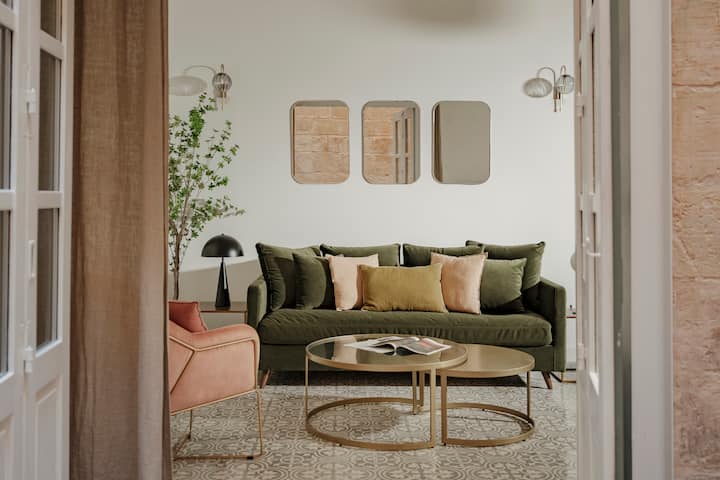 Stylish One-bedroom Apartment In Central Valletta - Valeta