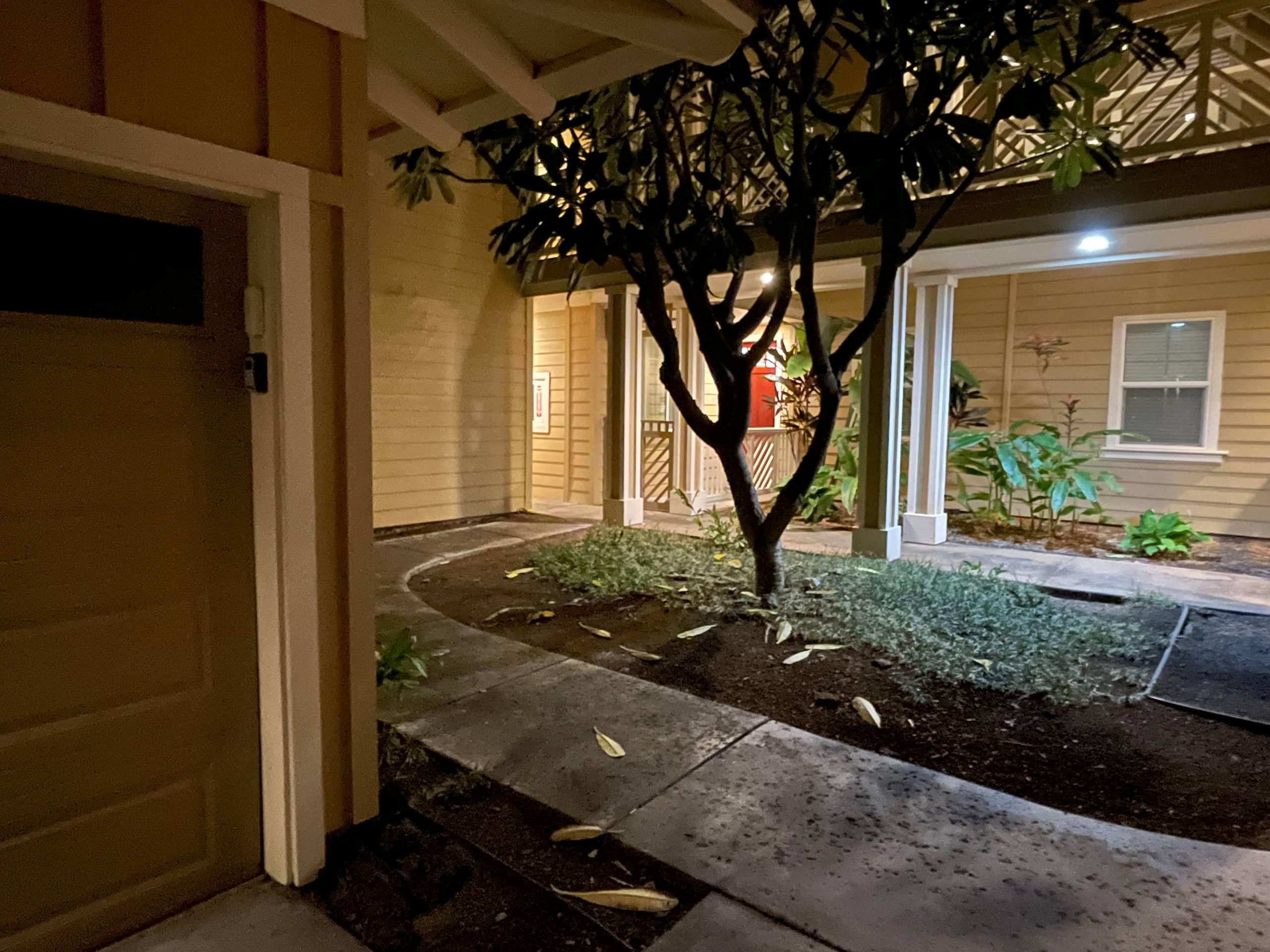 Updated, 1st Floor, Hilton Pool, Sunset Views - Photo 2