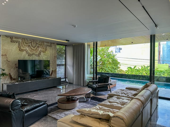 New Villa Sauna, Pool, Jacuzzi - Da Nang