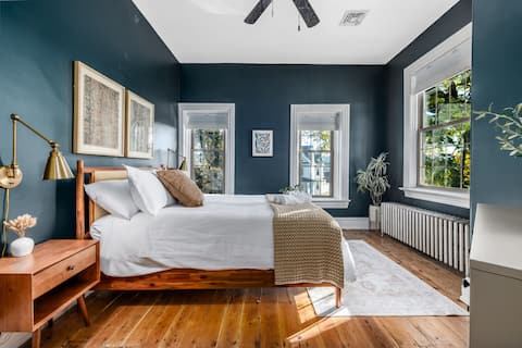 Charming 1850s home near Knoebels & Geisinger