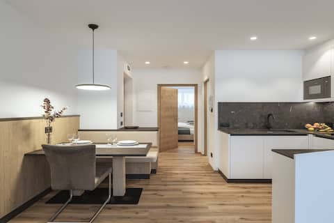 Popular Airbnb listing: Dolomites village center flat in Sëlva