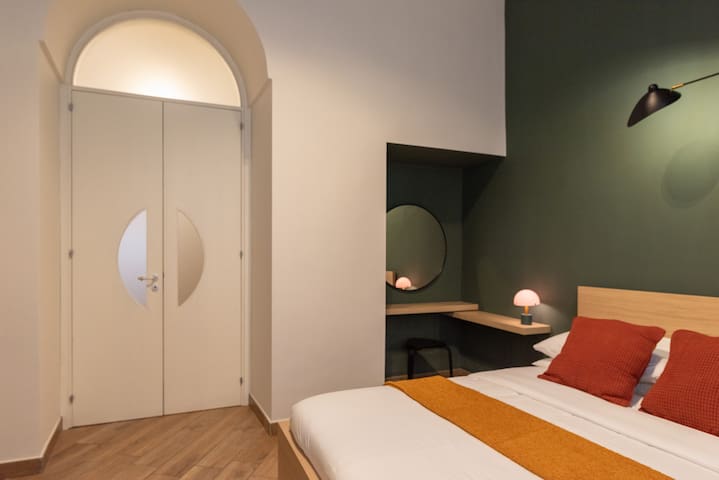 The Shelter 3 Napoli – Angioino Castle