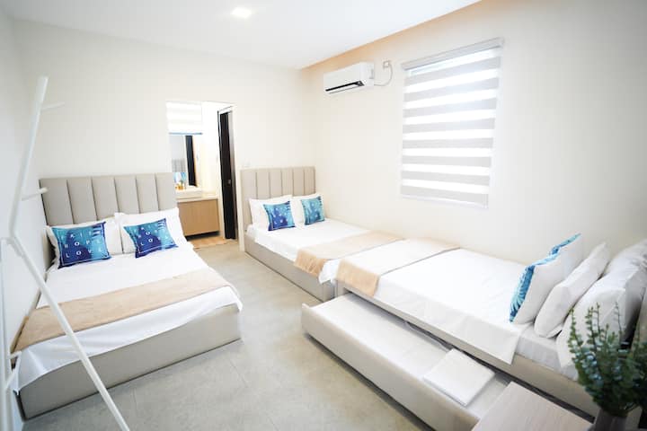 Се наоѓа на приземје 