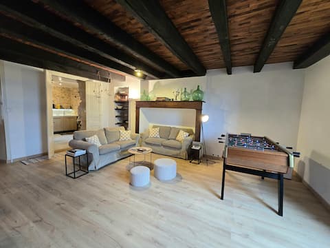 House B, warm gîte & cycle gîte in the countryside