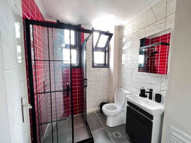 Amazing Flat in Karaköy, 4 BR, 5AC, 2 BA, Lift gallery image 5