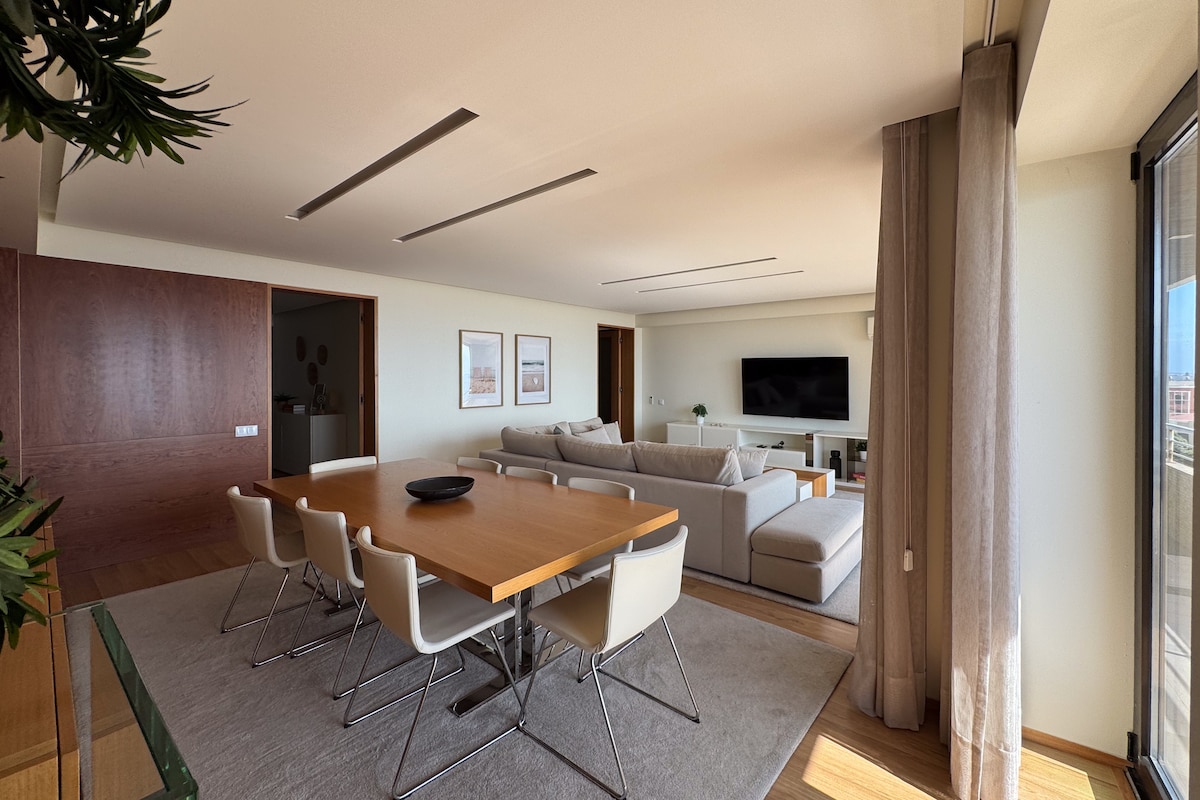 Top Airbnb: Beachouse Pvz • Seafront em Póvoa De Varzim