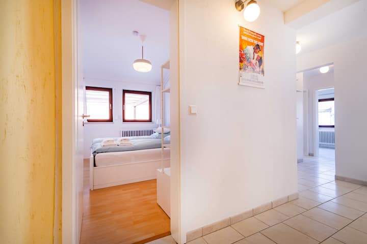 غرفة النوم 2