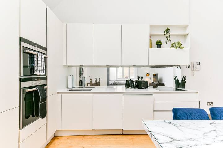 Spacious 2 bedroom close to Oxford street gallery image 5